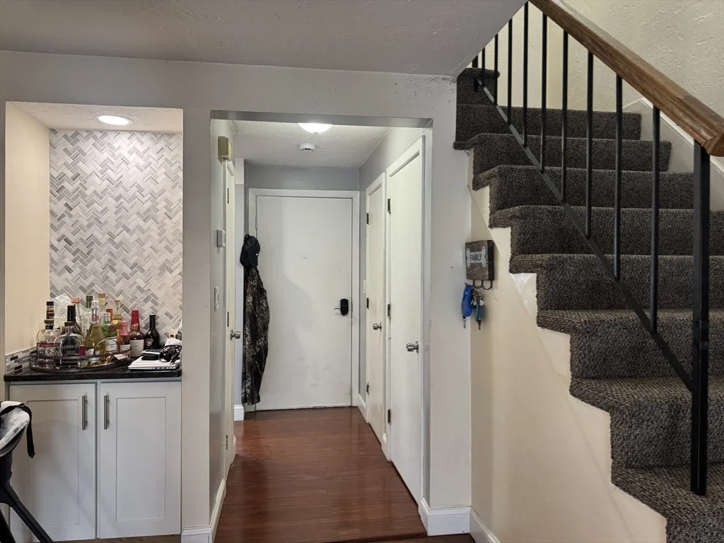 909 Pleasant St, Weymouth