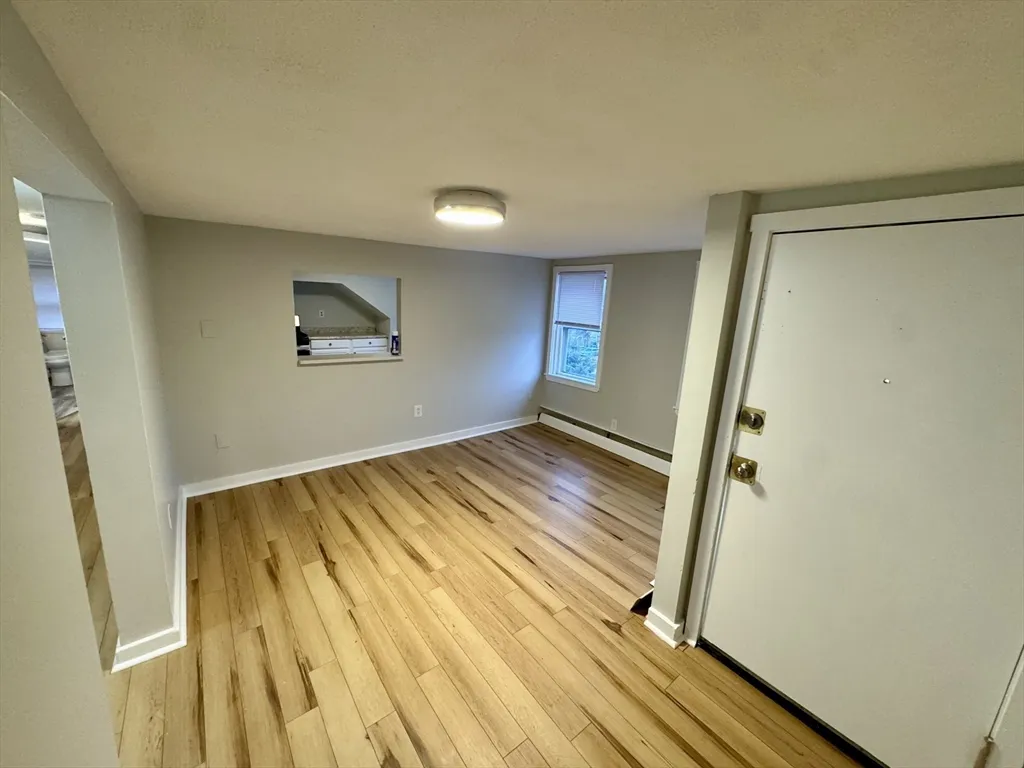 25 1/2 Porter St, Taunton