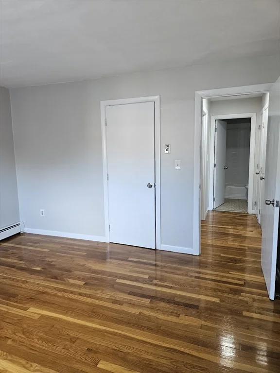 572 Cummins Highway, Mattapan