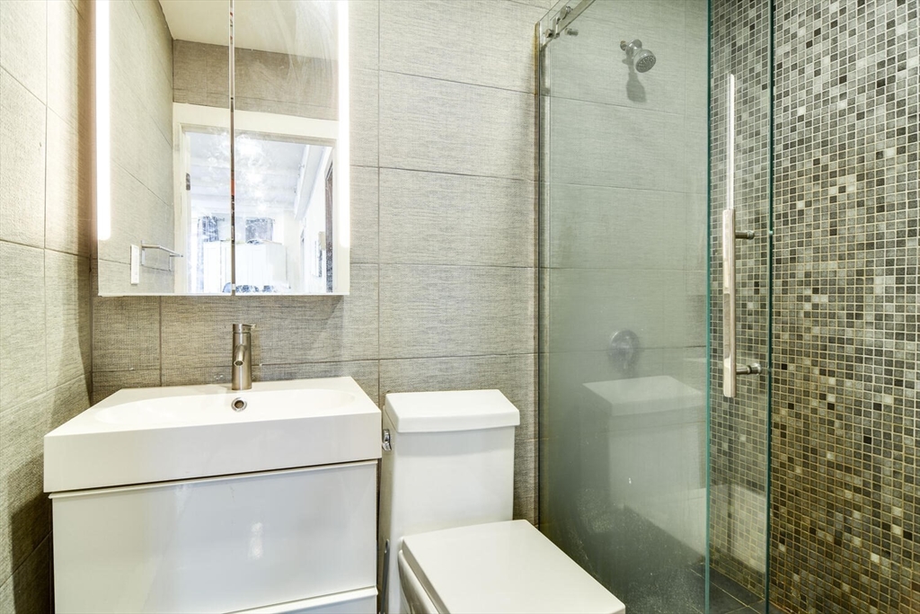 70 Bennington St, East Boston