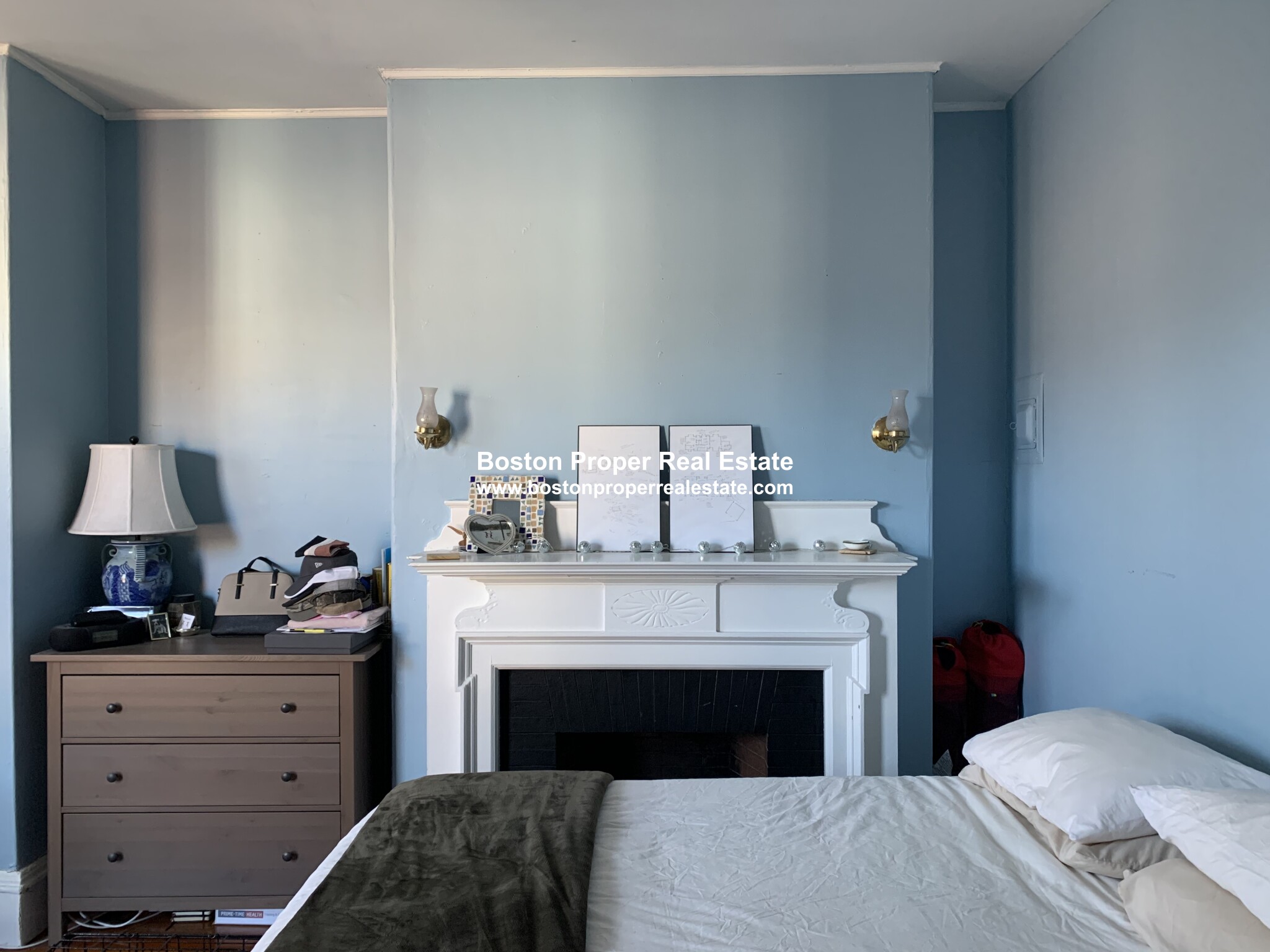 16 Hereford St, Back Bay