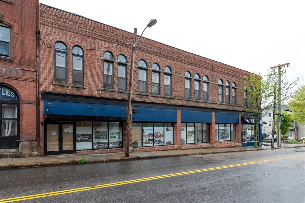 1 Central St, Southbridge