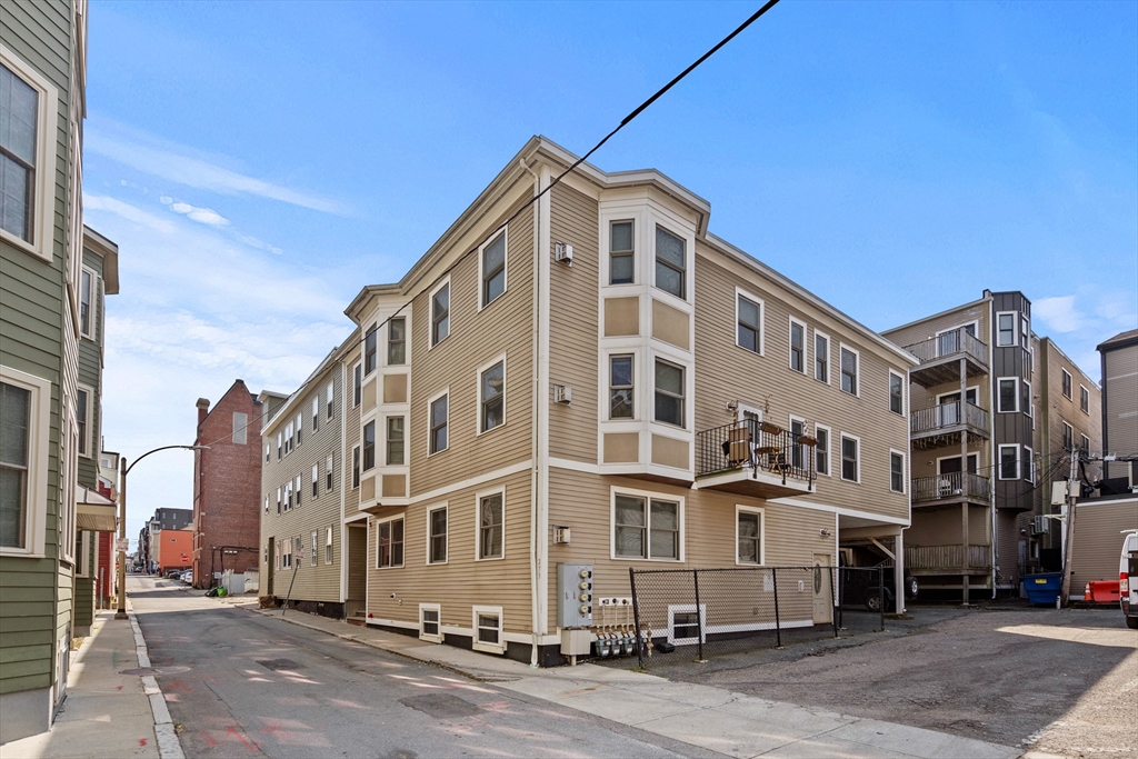 273 Athens St, South Boston