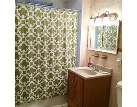 9 Madison St, West Medford