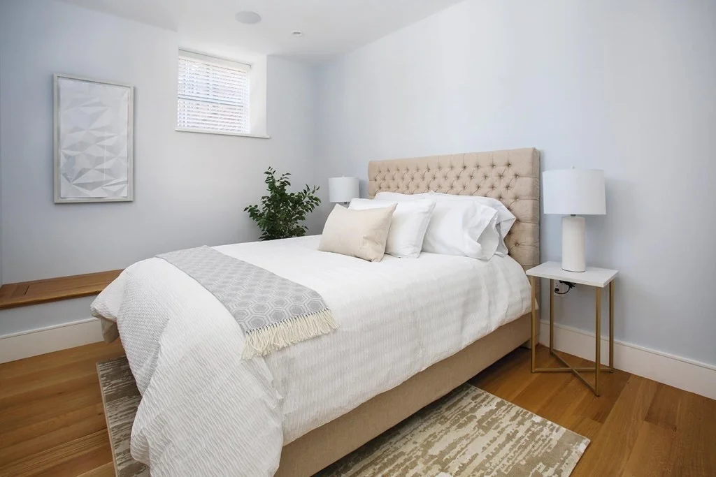 373 Harvard St, Coolidge Corner