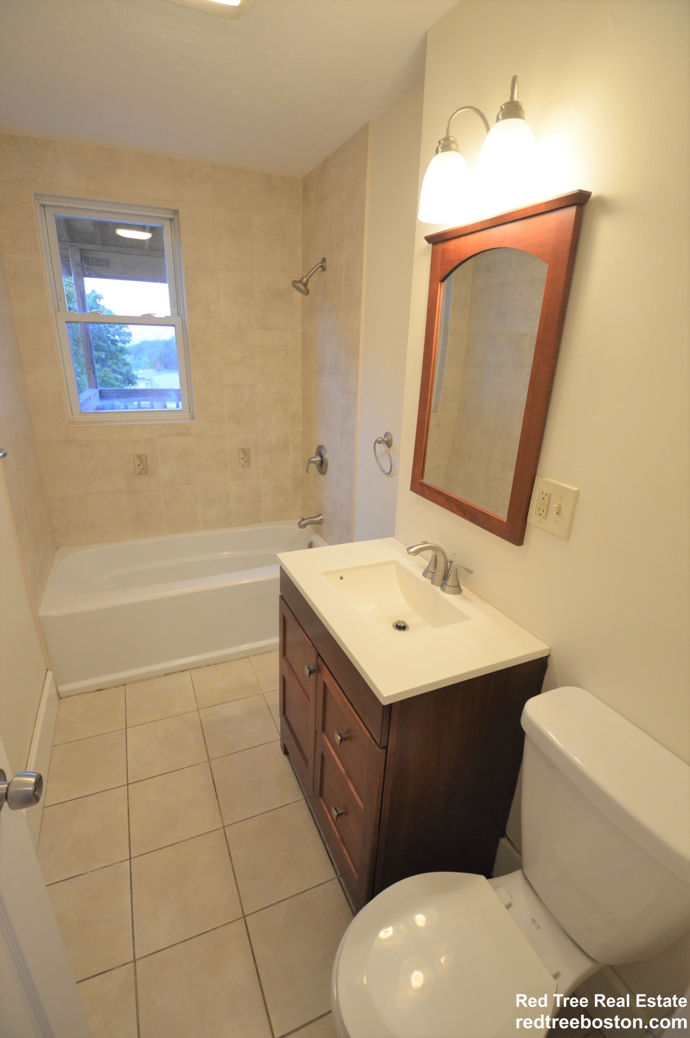 94 Montebello Rd, Jamaica Plain