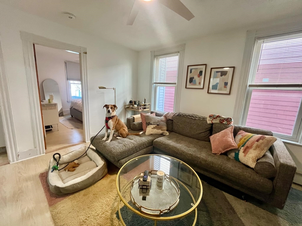 53 Bow, Union Square