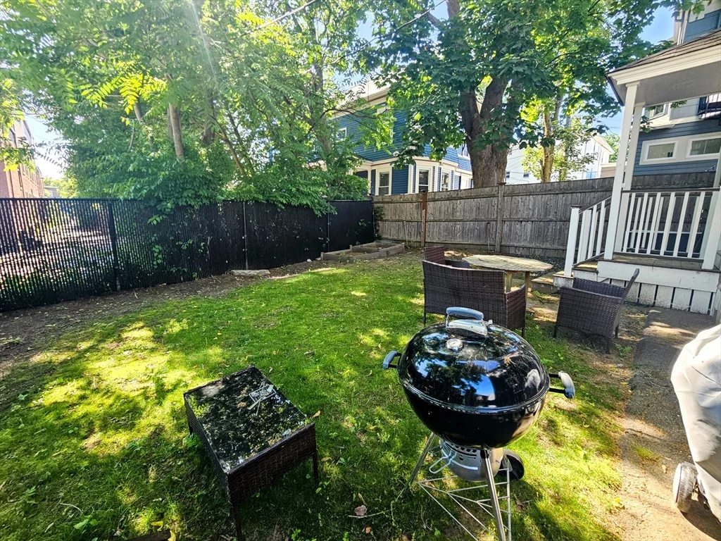 77 South St, Jamaica Plain