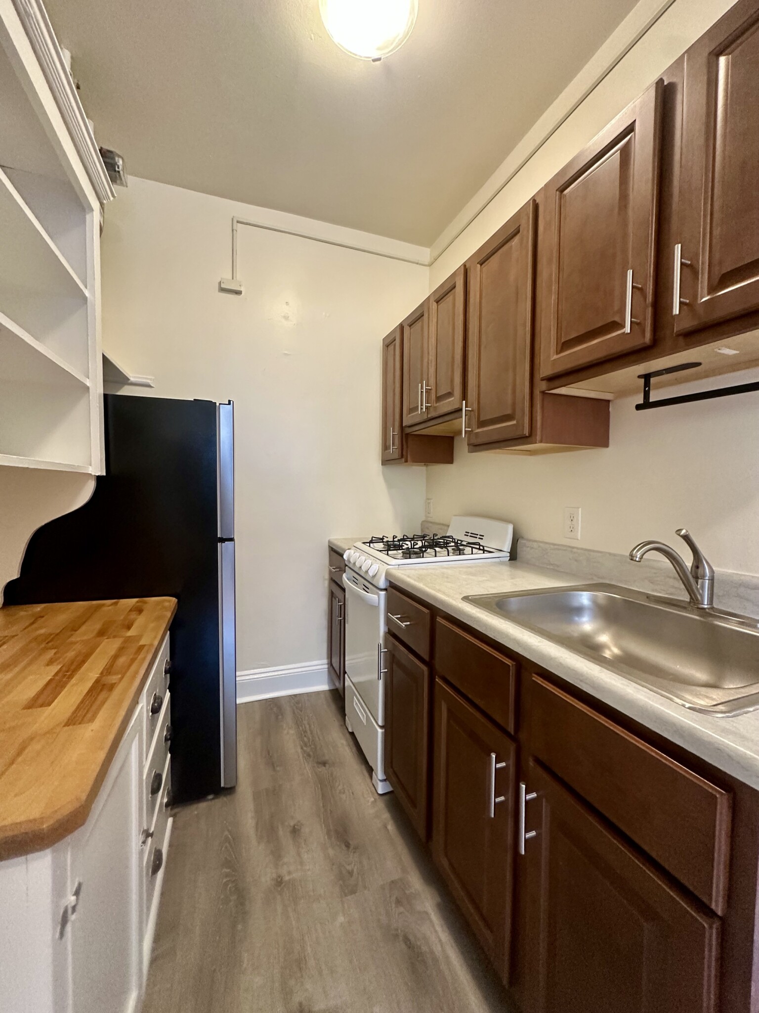 89 Strathmore Rd, Brighton