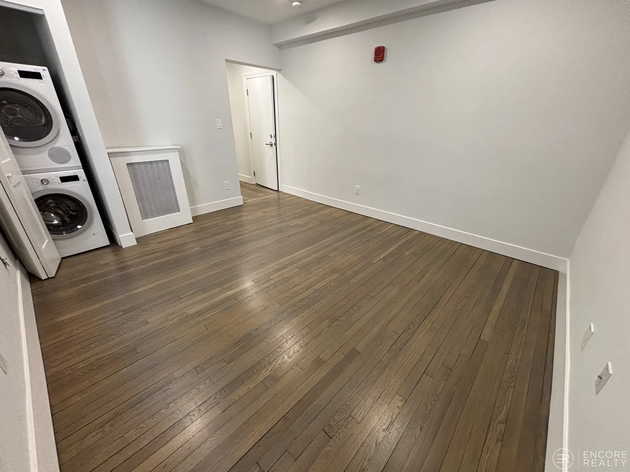 19 Peterborough St, Fenway