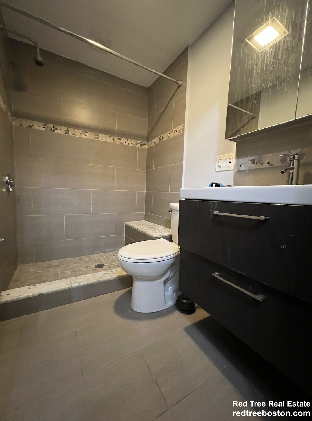 474 East 7th St, South Boston