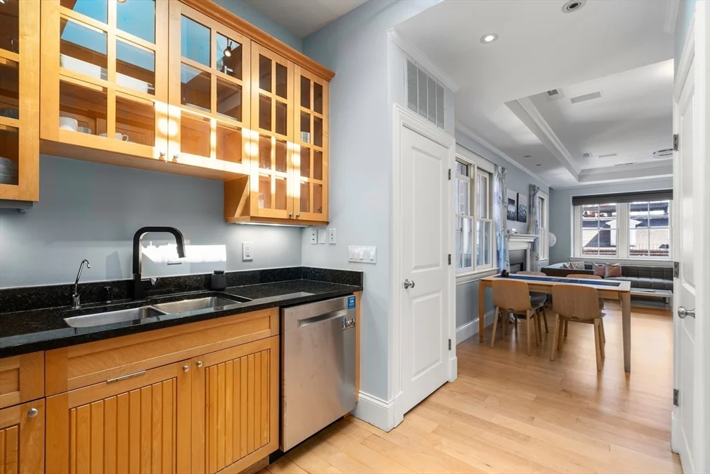 17 Worcester St, South End