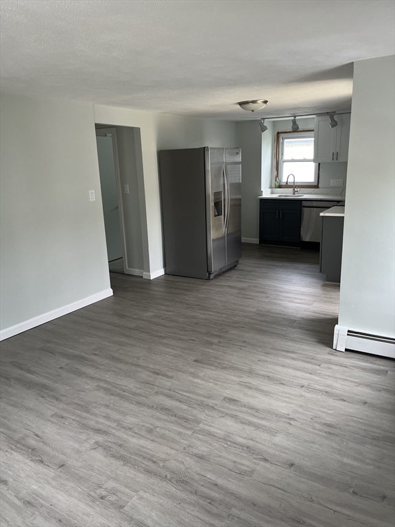 178 Springvale Av, Everett