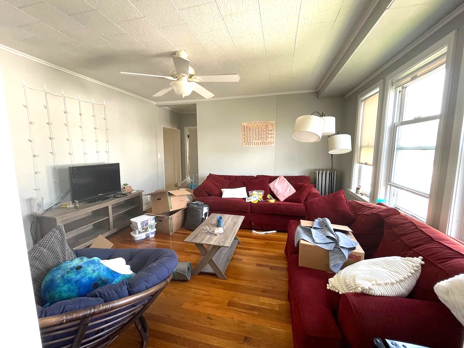 60 Buzzell Ln, South Medford