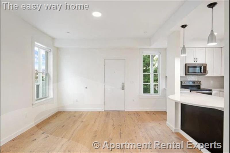 22 Magazine St, Central Square