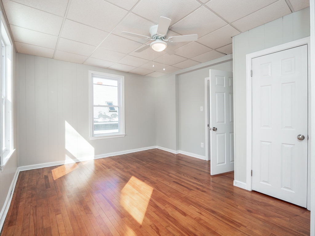 95 Green Hill Pkwa, Worcester