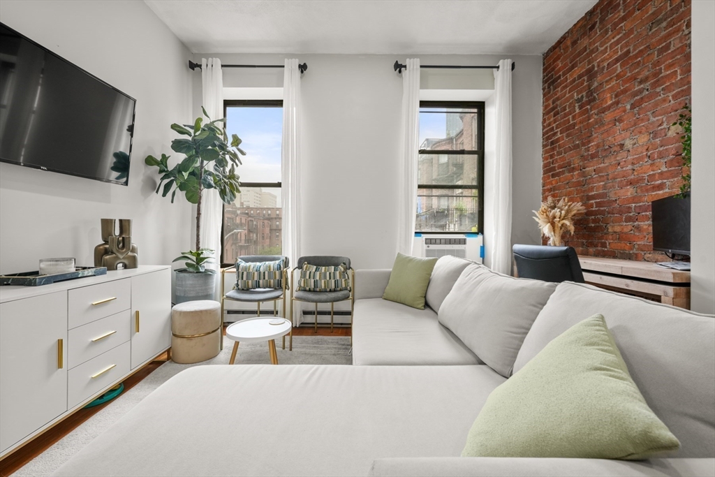 549 Columbus Ave, South End