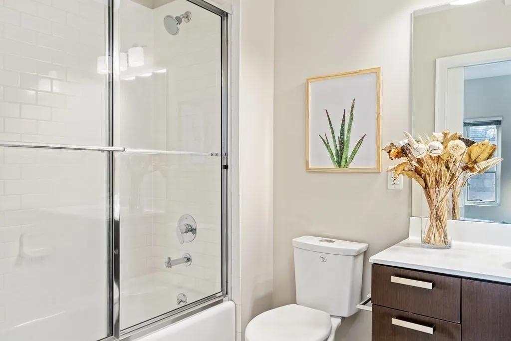 11 West Broadway, South Boston