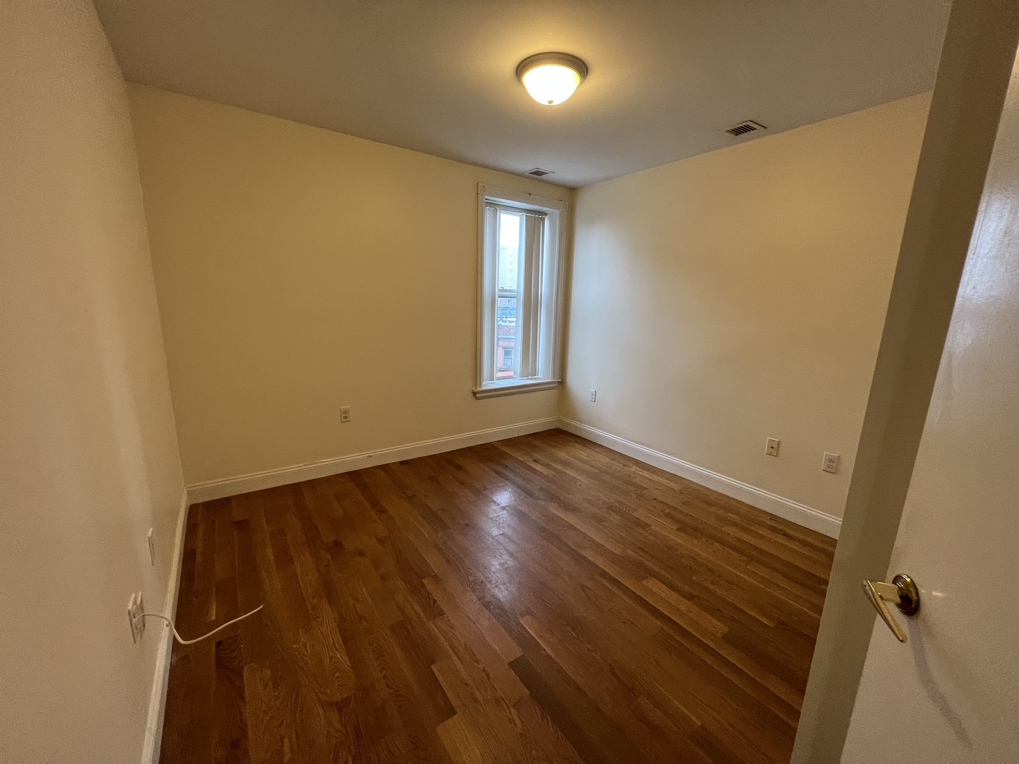 90 Westland Ave, Fenway