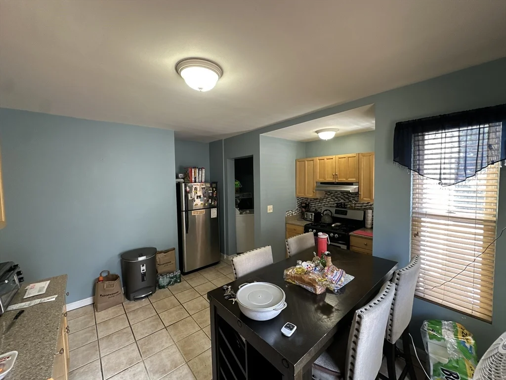 158 Neponset Ave, Dorchester