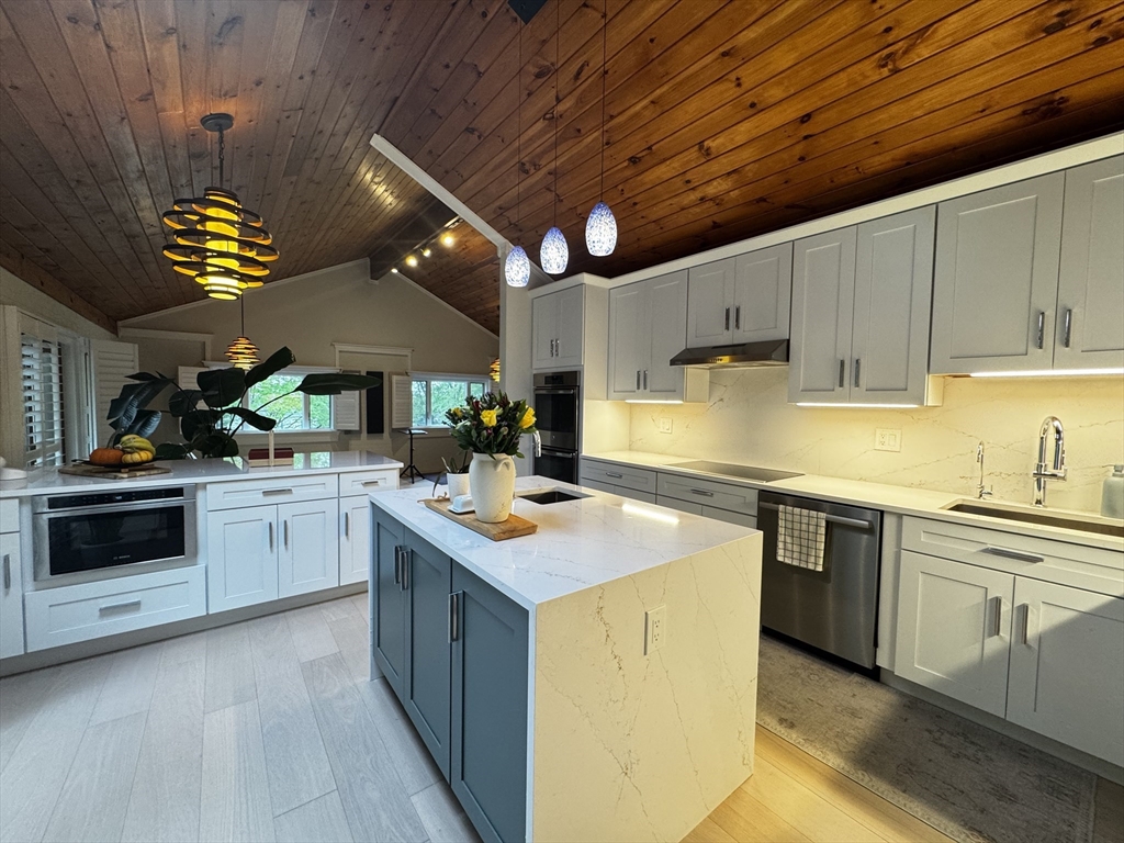 10 Winch Way, Natick