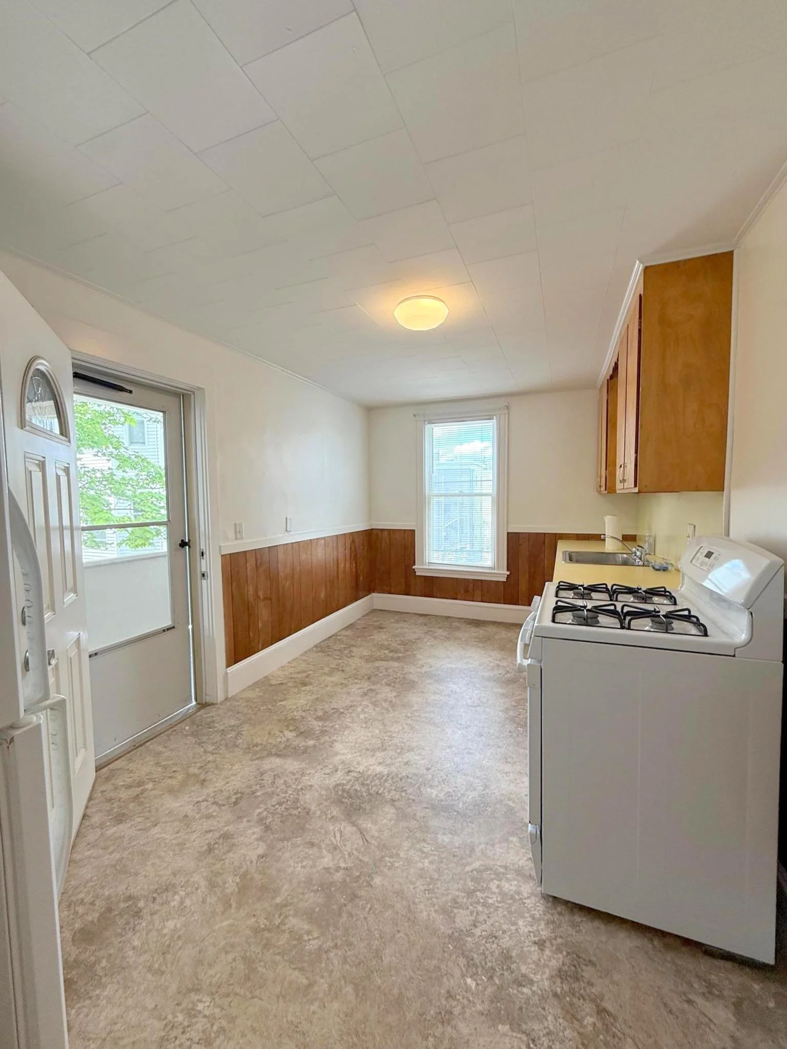 47 Mount Vernon St, East Somerville