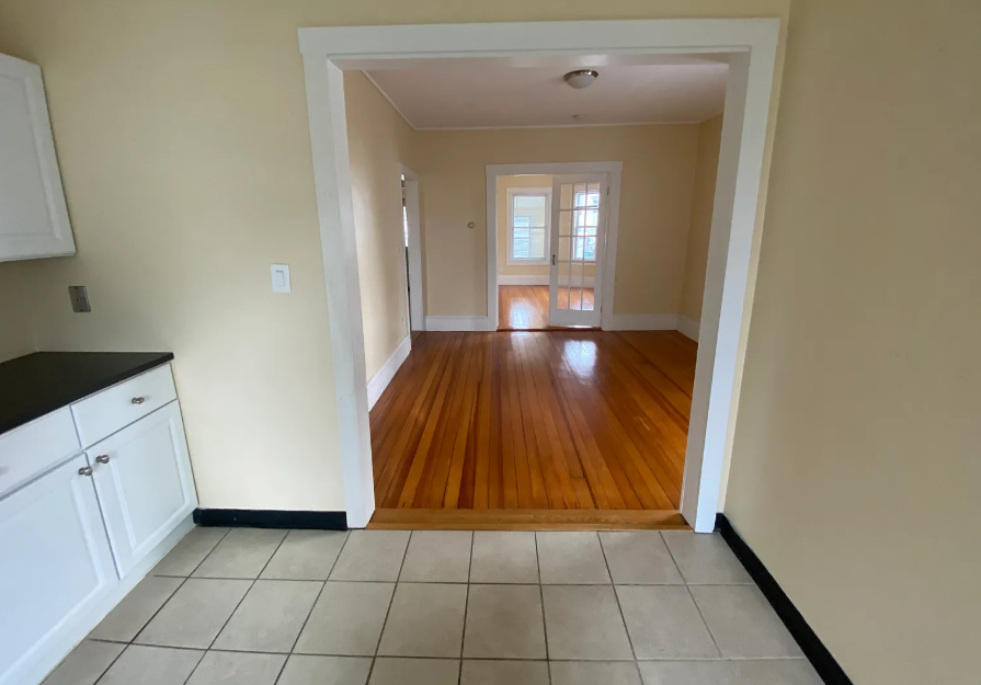 8 Bennett St, South Medford