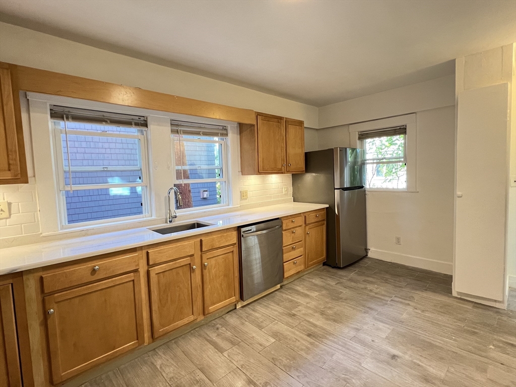 29 Sherman St, Neighborhood Nine