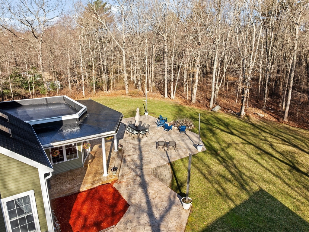 13 King Philip Way, East Freetown