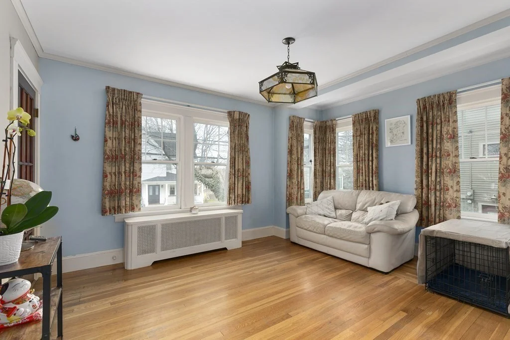 69 Westminster Ave, Arlington Heights