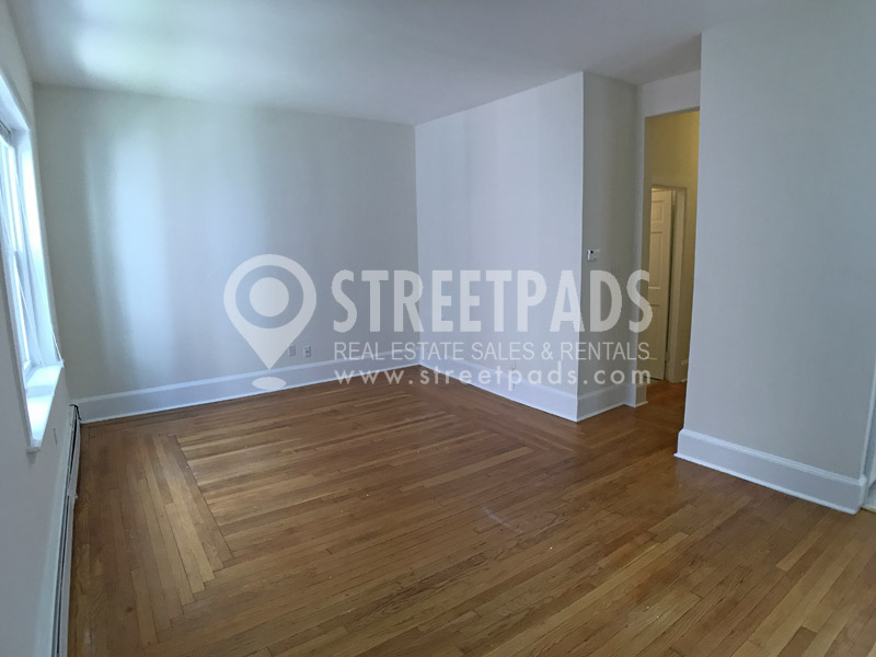 1539 Beacon St, Griggs Park