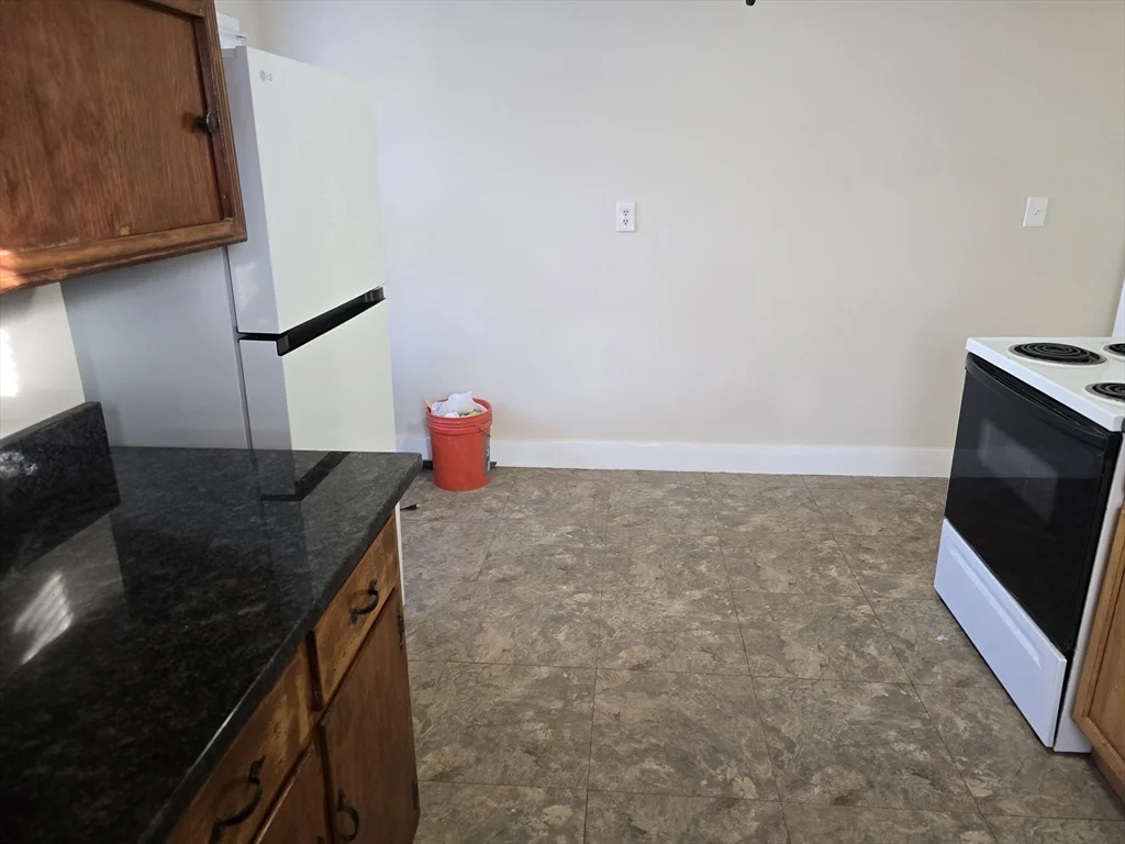 79 Wilson Ave, Framingham