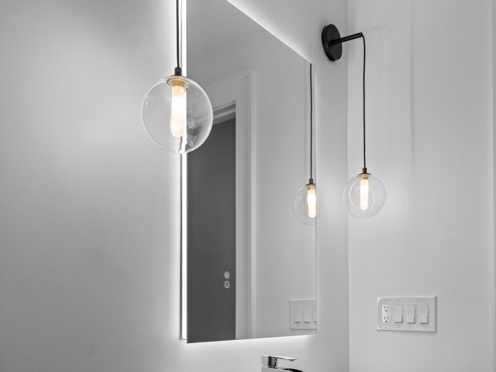 12 Deer St, Dorchester