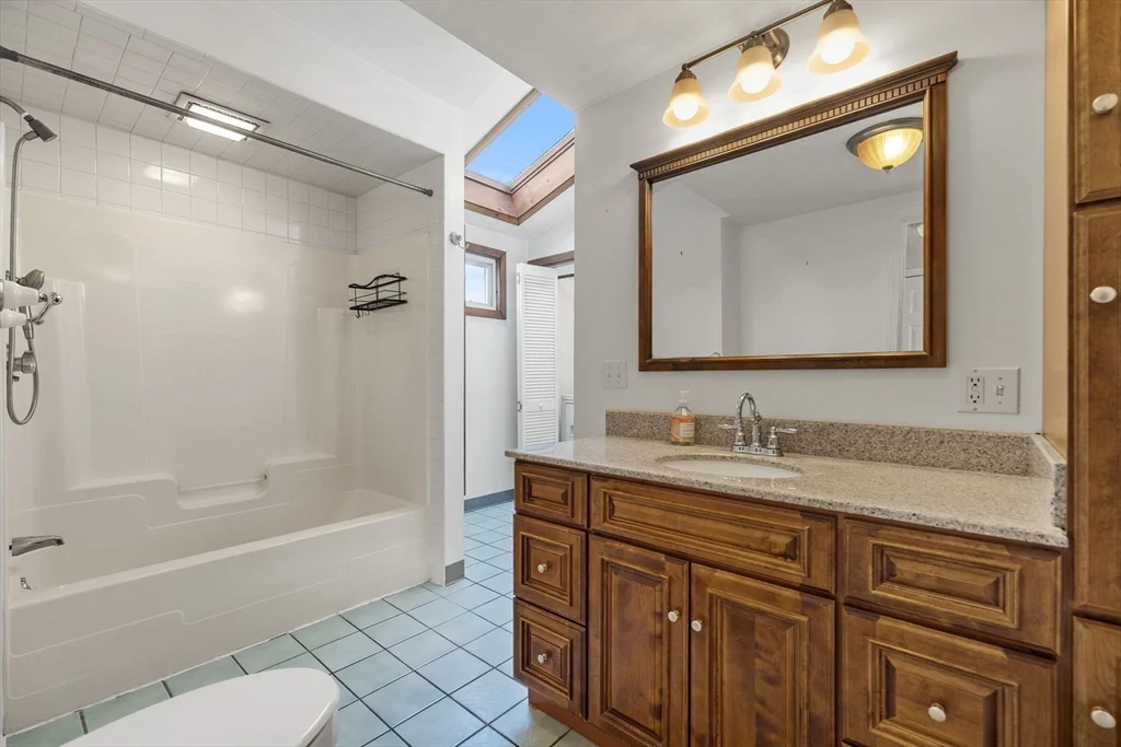 12 Wright St, Stoneham