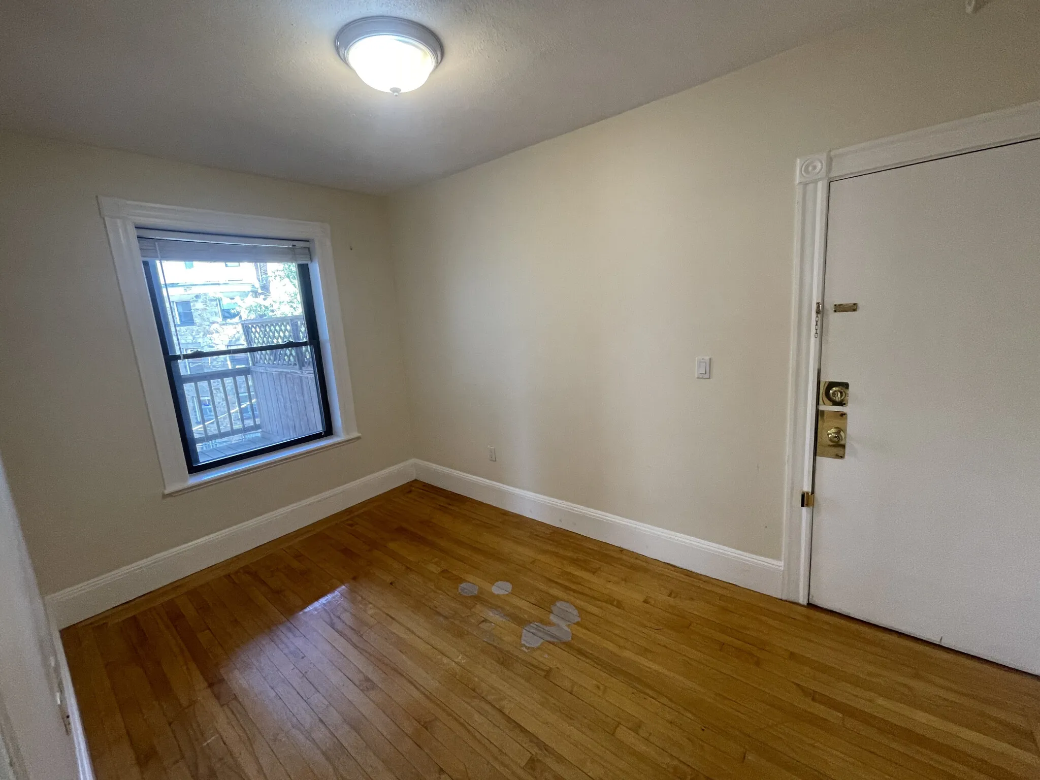 12 Dean Rd, Brookline