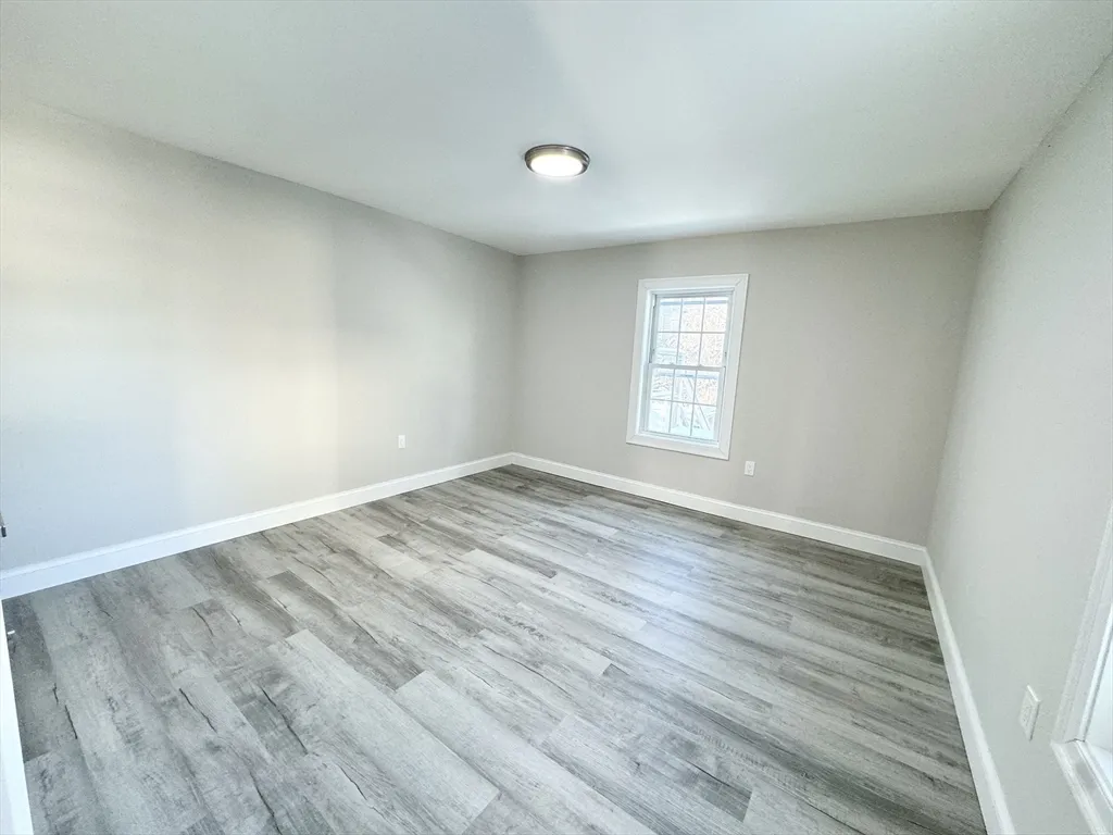 55 Burrell St, Roxbury