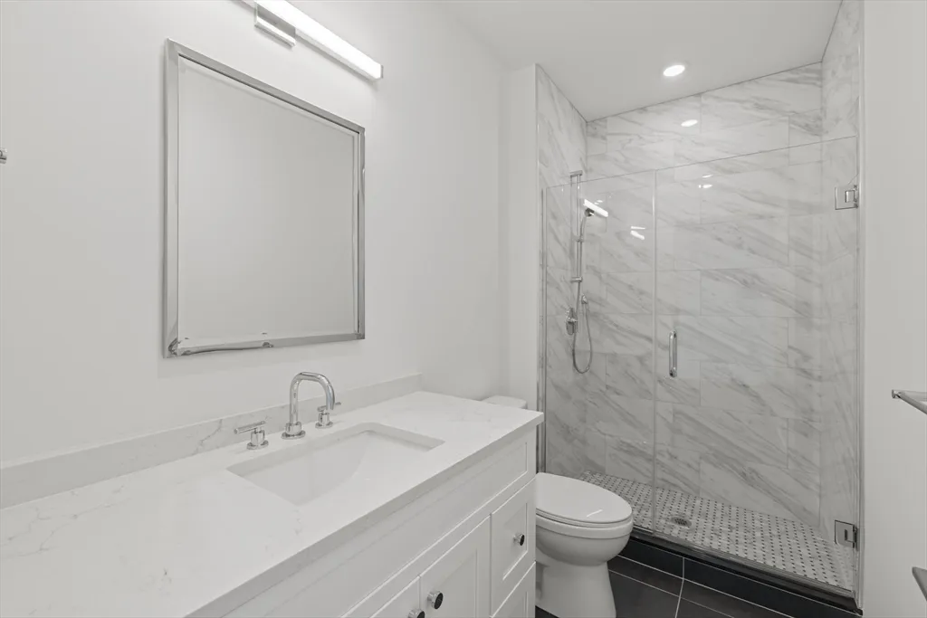 267 Old Colony Ave, South Boston