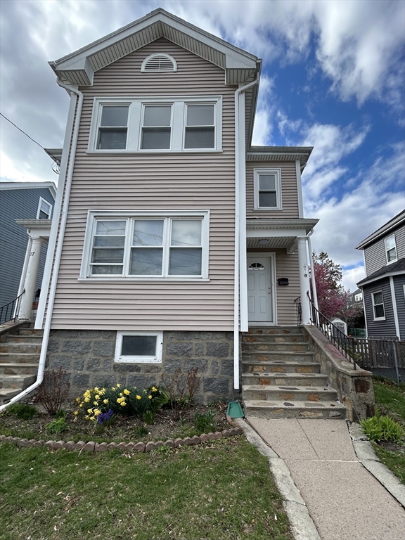 35 Leniston, Roslindale