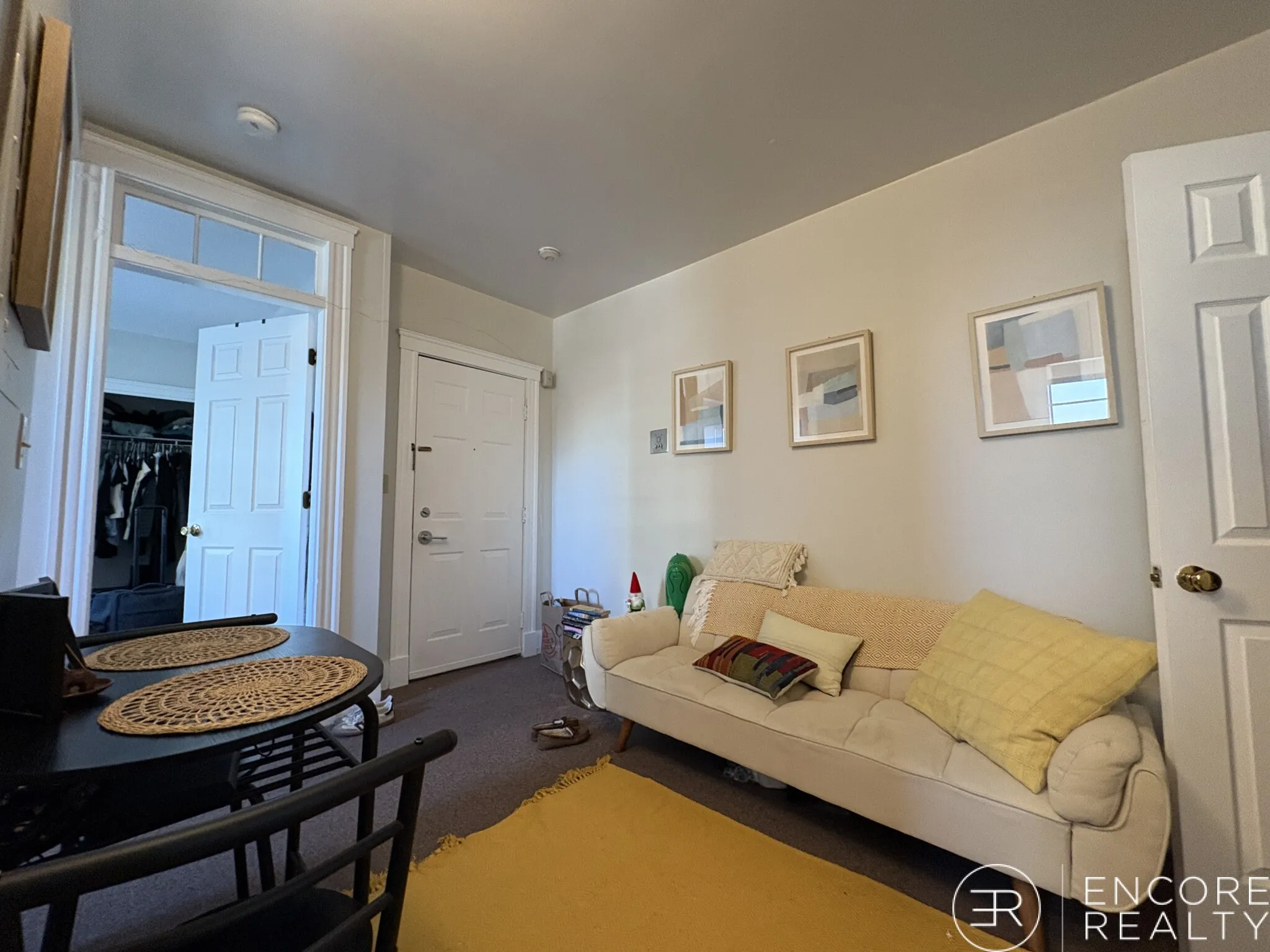 833 Beacon St, Fenway