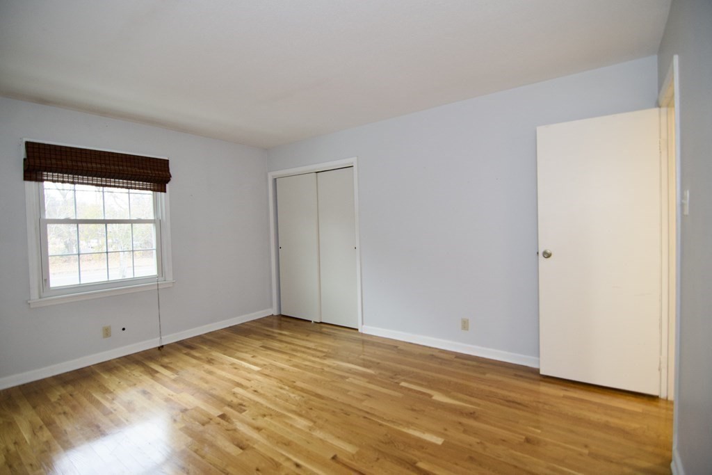 1157 Dickinson St, Forest Park