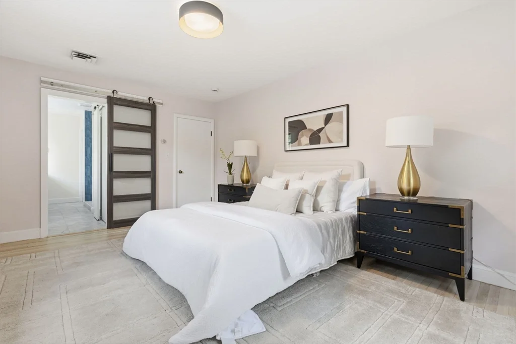 180 Eliot St, Chestnut Hill