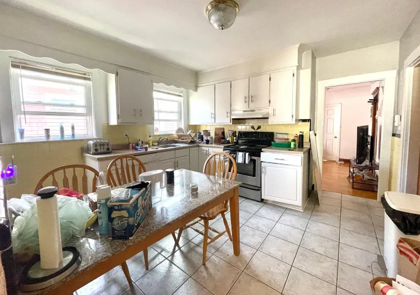 65 Frederick Ave, South Medford