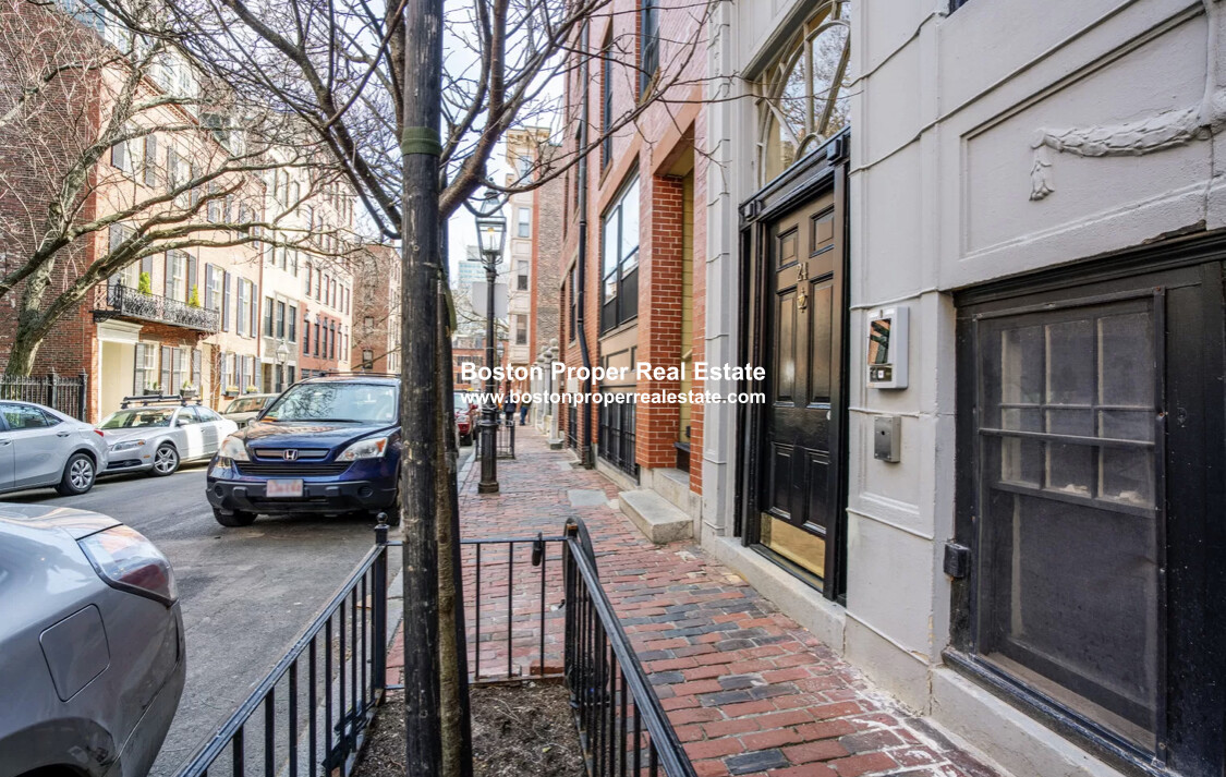 24 Phillips St, Beacon Hill