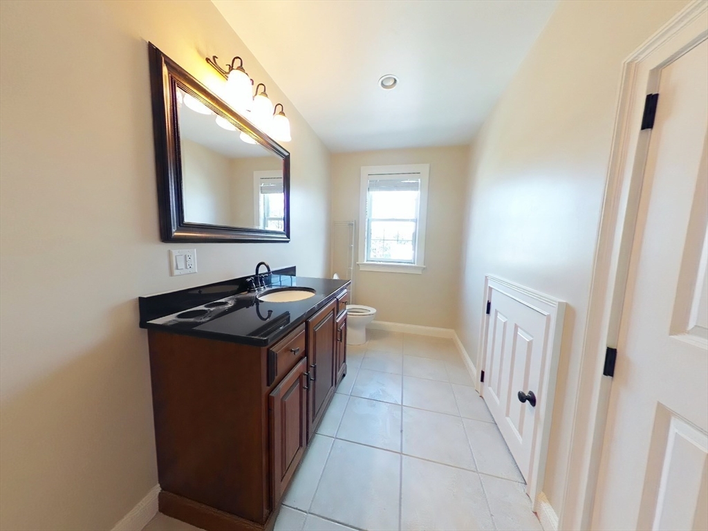 109 Farwell St, Newtonville