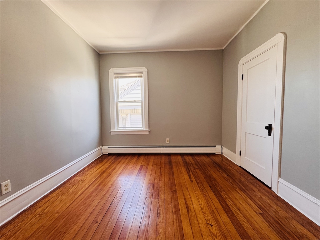 171 Hunter St, Fall River