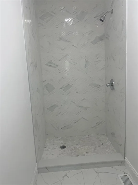 477 Hilldale Ave, Haverhill