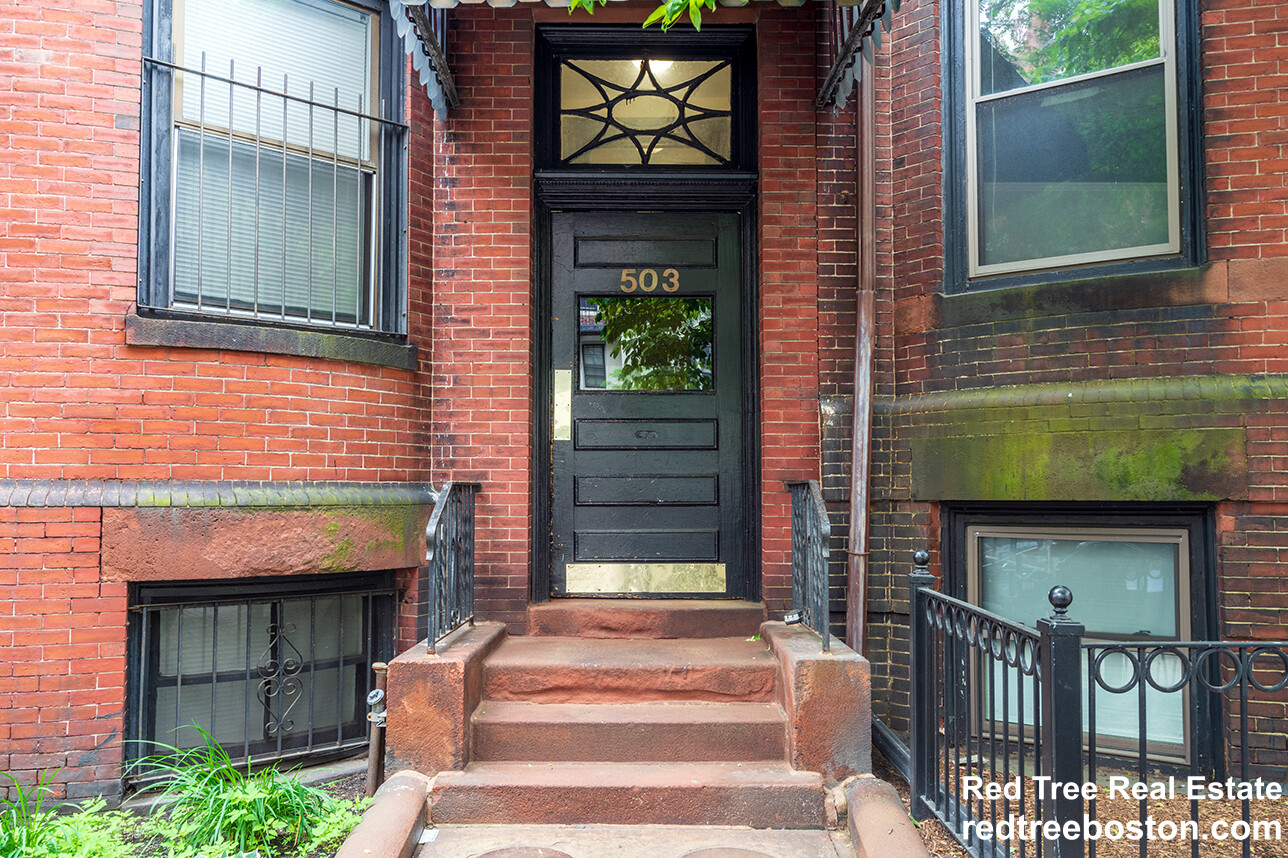 503 Beacon St, Back Bay