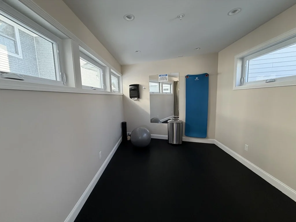 129 Kenoza Ave, Haverhill