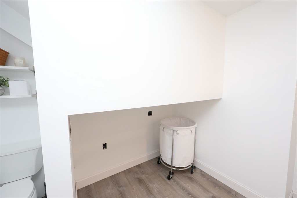 79 Granite St, Weymouth