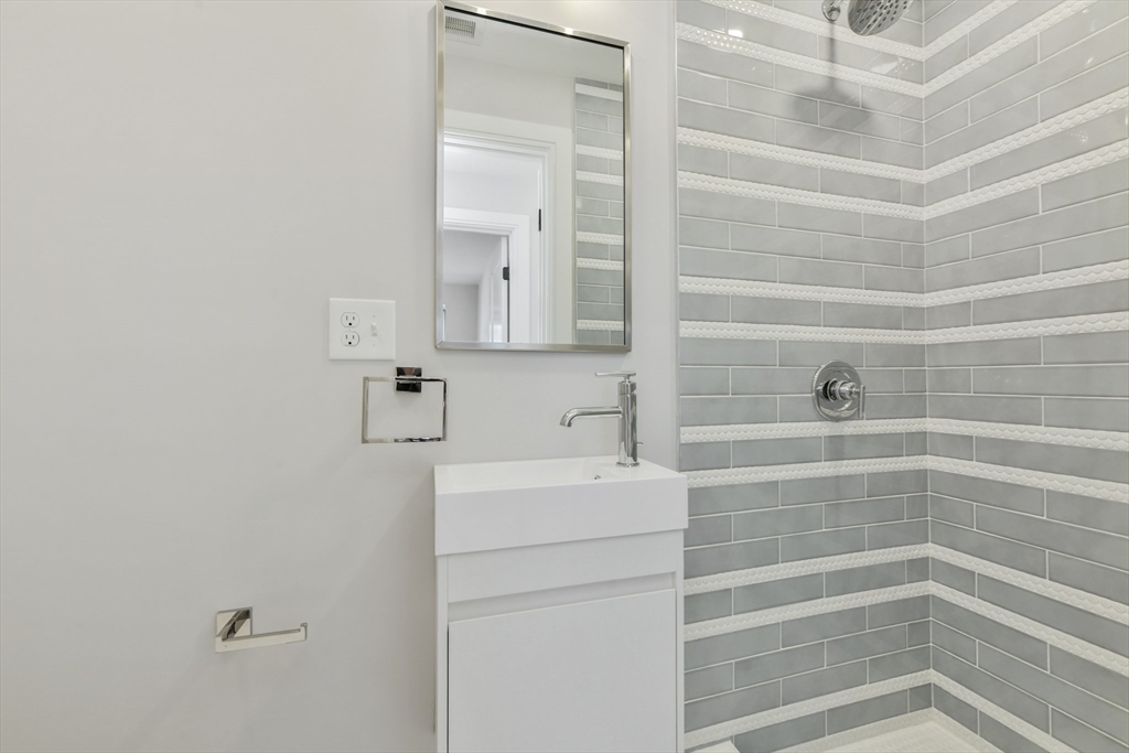 226-228 Princeton St, East Boston